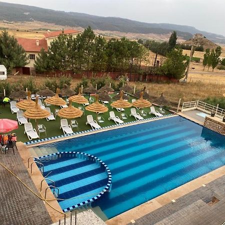 Chalets-Appartements Tourtite Ifrane  Exteriör bild